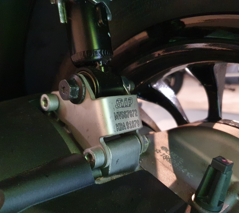 Adapter for lowering shock absorber, rear for Vespa Primavera/Sprint, steel