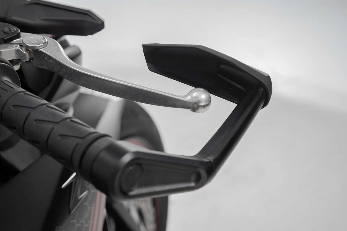 SW-Motech lever protectors with wind deflector for Kawasaki Z 1100 /SE (26-) / Z 650 S (26-)