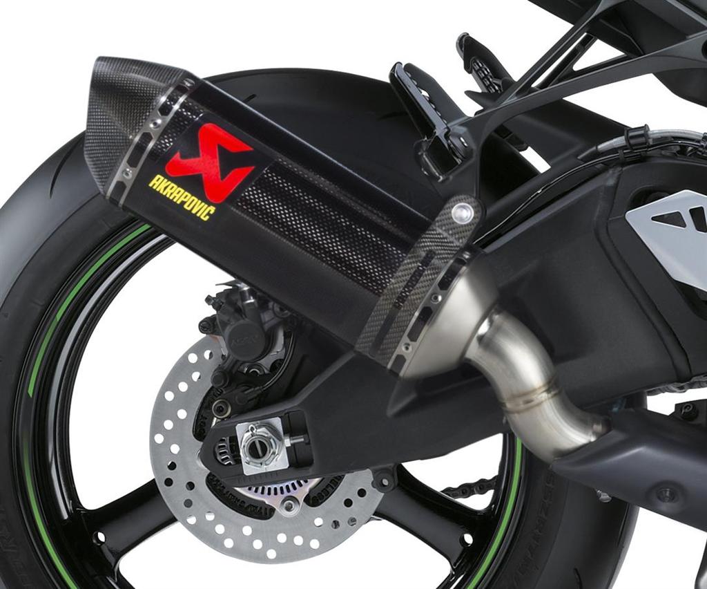 Akrapovic Carbon SBK Replica sports exhaust for Kawasaki Ninja ZX-10 R /RR