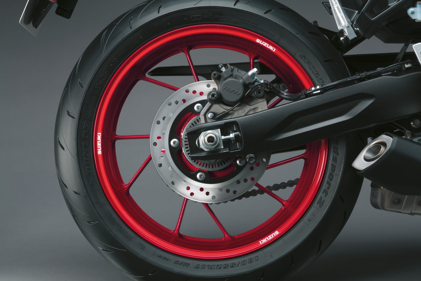 Rim edge decoration red for Suzuki GSX-8R (24-) Original
